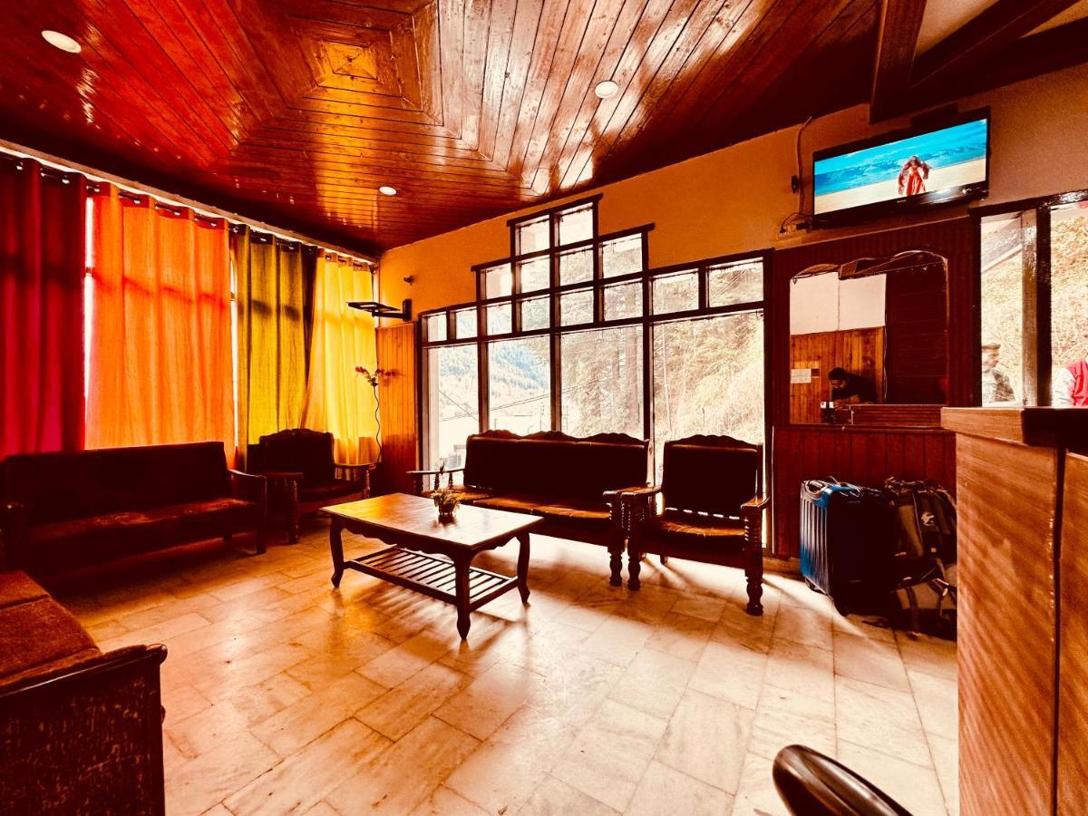 Hotel Daulat Manali Exterior photo