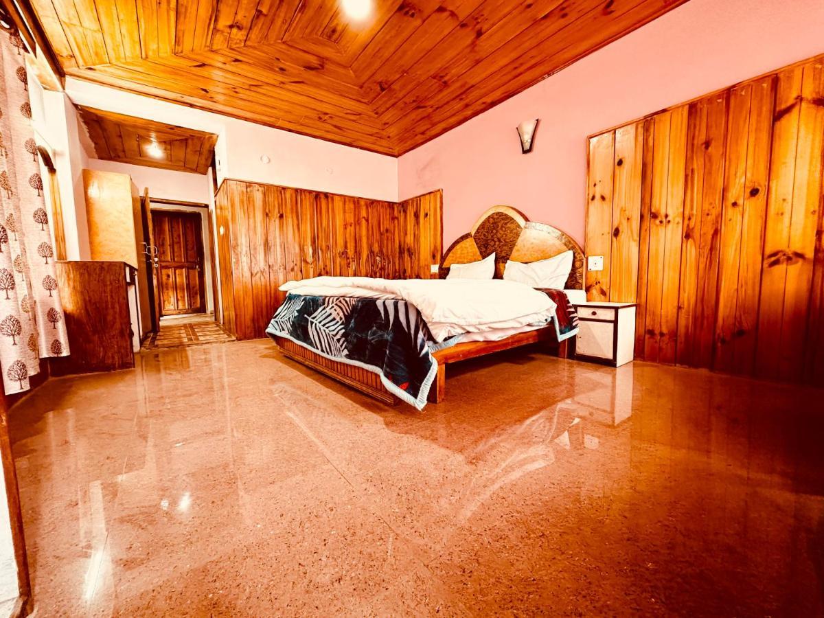Hotel Daulat Manali Exterior photo